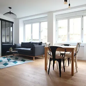  Appartement 3 Pieces A 50 Metres Du Bord De Frankrijk